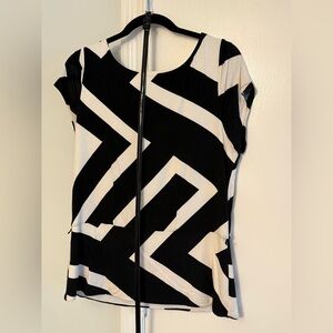 Black and White Geometric Women's Top
